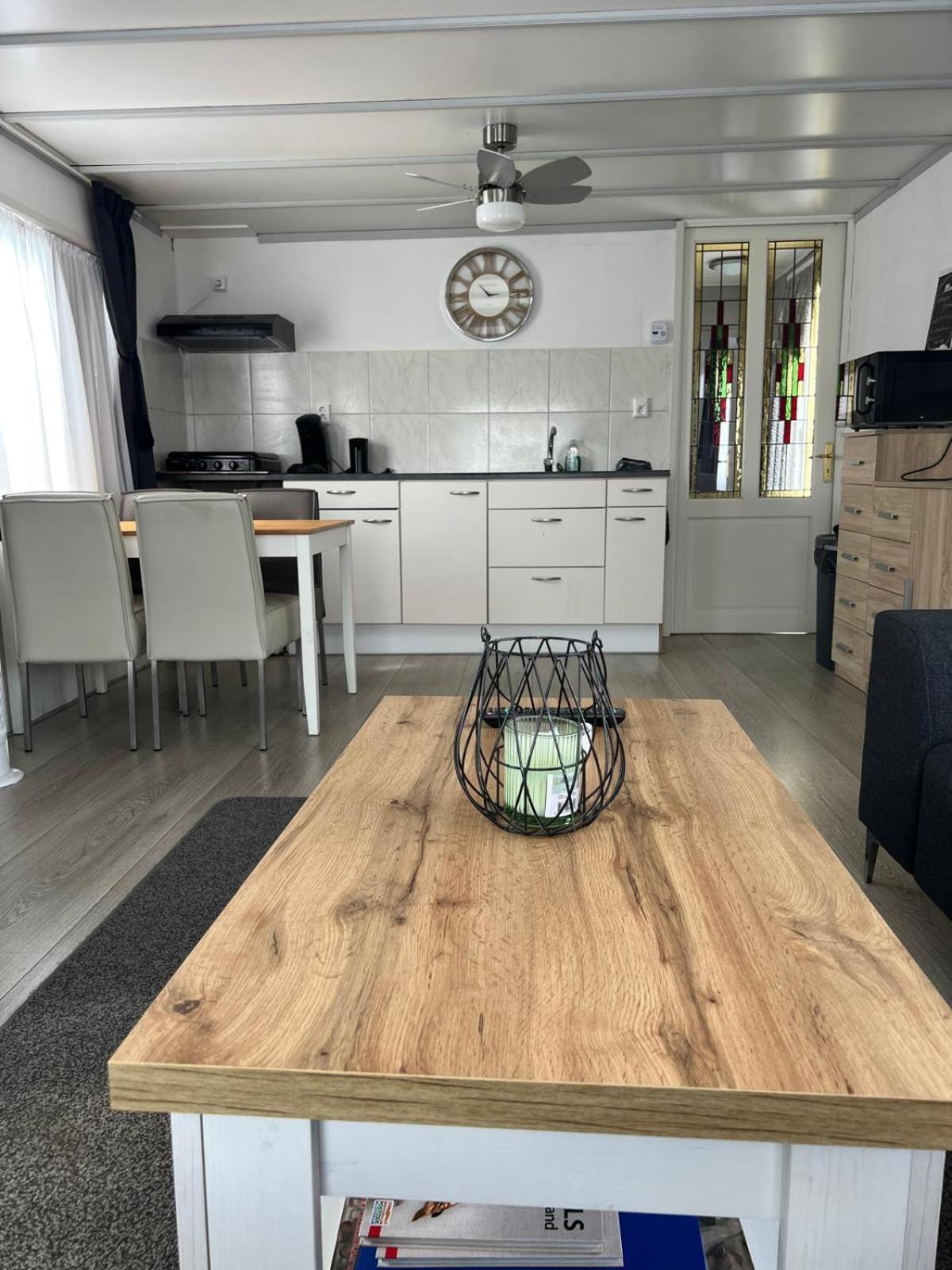 Chalet 4 persoons Anloo Buitenkant foto