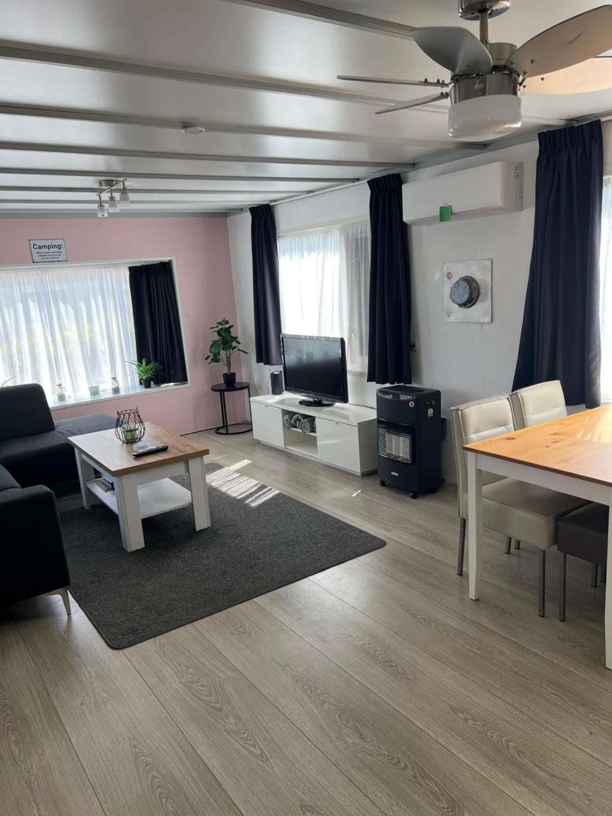 Chalet 4 persoons Anloo Buitenkant foto